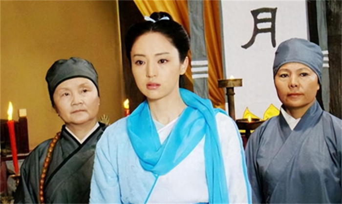 蘇軾拿一碗面  蘇小妹給上聯(lián)“面對(duì)面吃面”  和尚下聯(lián)讓其羞紅臉