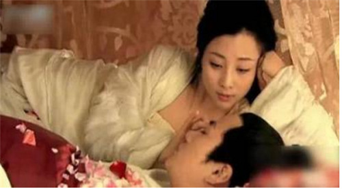歷史上皇帝的奇葩死法 還有掉進糞坑淹死的