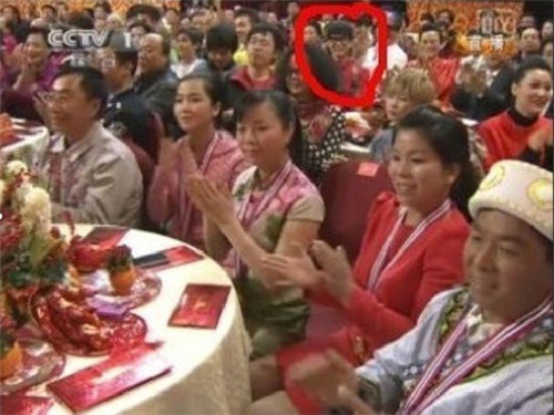 春晚三大令人困惑事件 觀眾席頻頻出鏡女子是誰（真相揭秘）