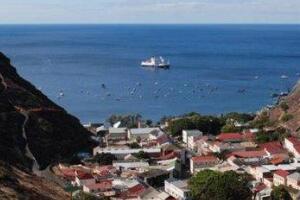 世界上最偏遠(yuǎn)的島嶼，特里斯坦達(dá)庫尼亞群島(275人居住)