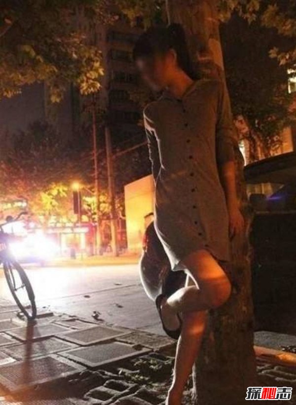 上海裸拍門事件,尺度之大亮瞎狗眼(有圖有真相)