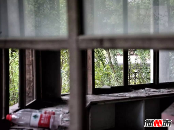 恐怖至極!美國十大真實靈異事件,荒廢16年人去樓空的夢幻樂園