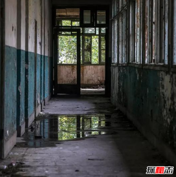長沙十大靈異事件,警校后山女尸脖子被砍發(fā)出哀號聲(全身無血)