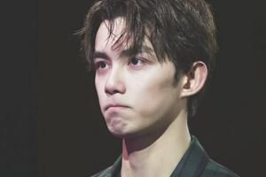 微信朋友圈18歲是什么梗，吳磊引發(fā)懷舊熱潮/90后都老了